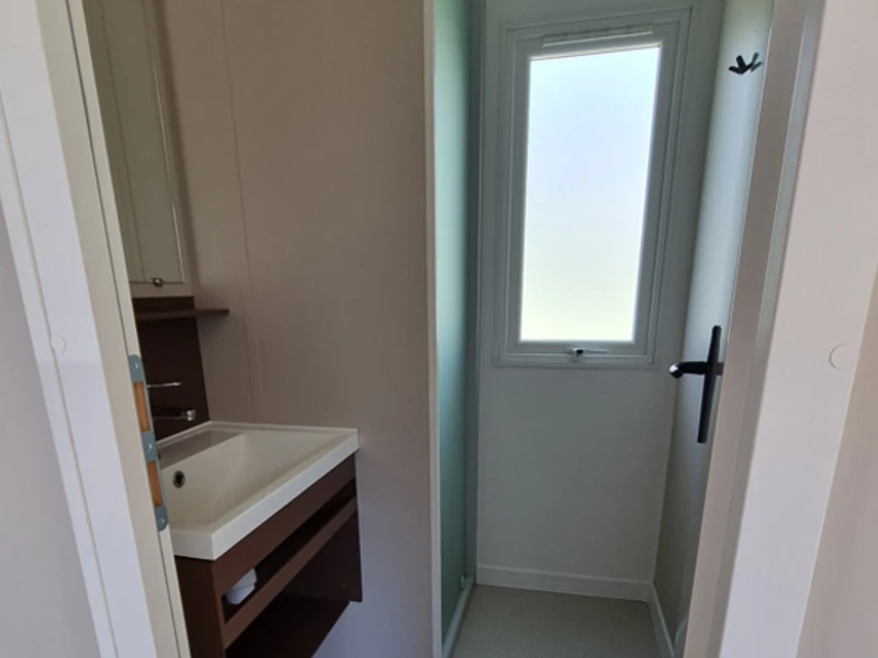 Salle de bain d'un mobil-home